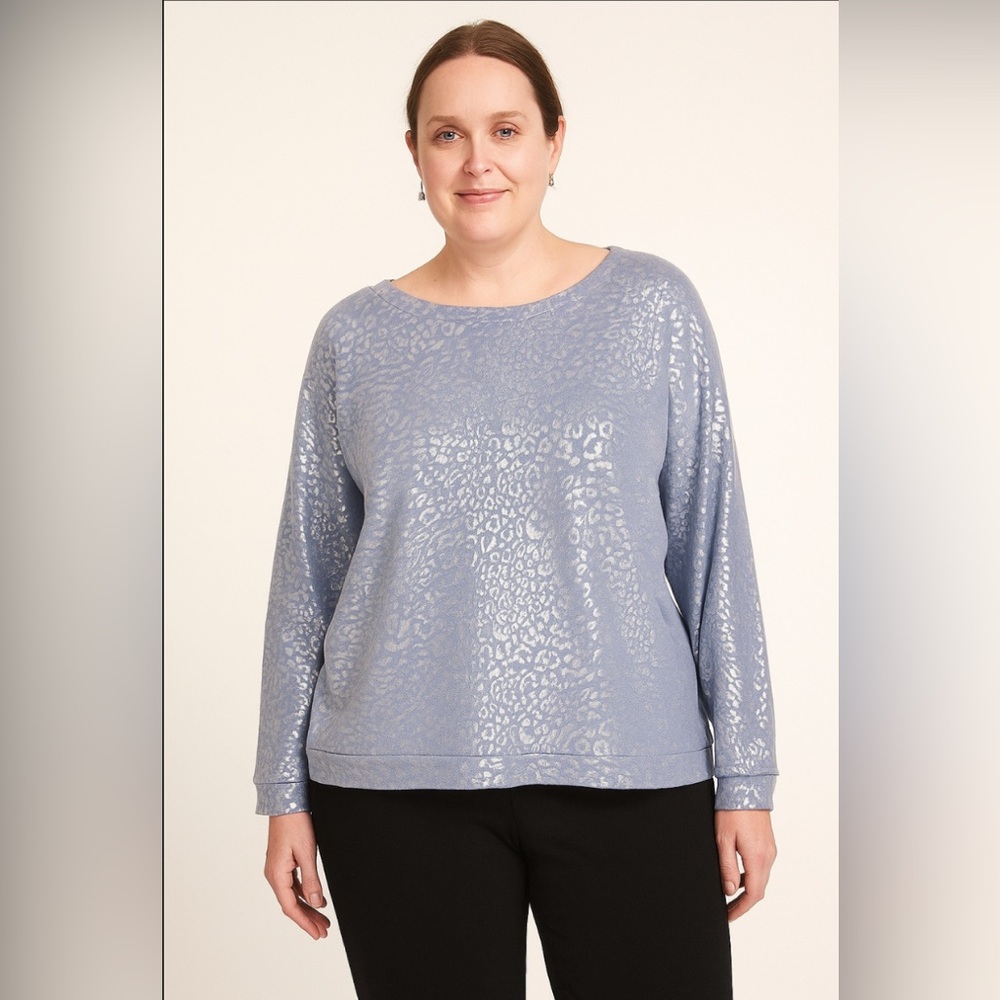 Blue Cheetah Print Women's Top Size 2X NWT